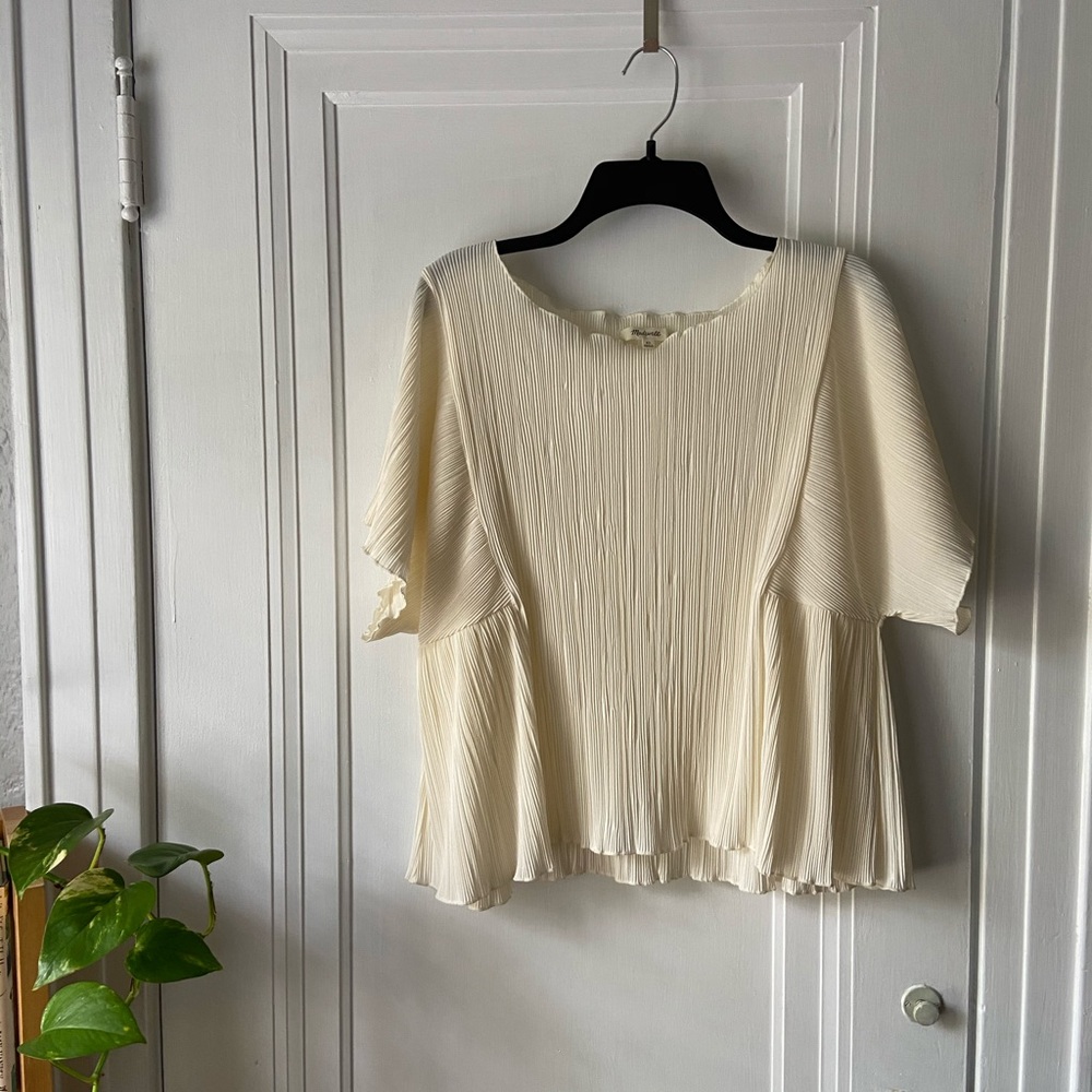 Texture & Thread Micropleat Flutter Sleeve Top - image 1